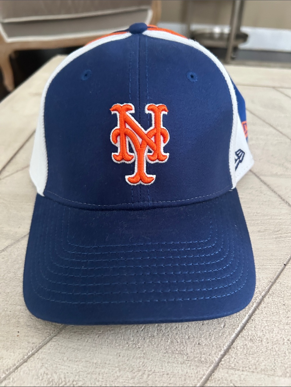 Mets flex hat